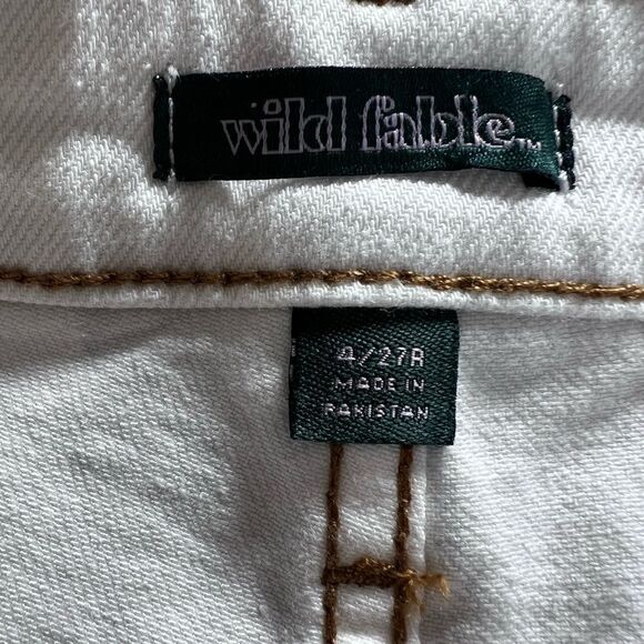 Wild fable high rise rolled bottom jean shorts white size 4 - Picture 6 of 11